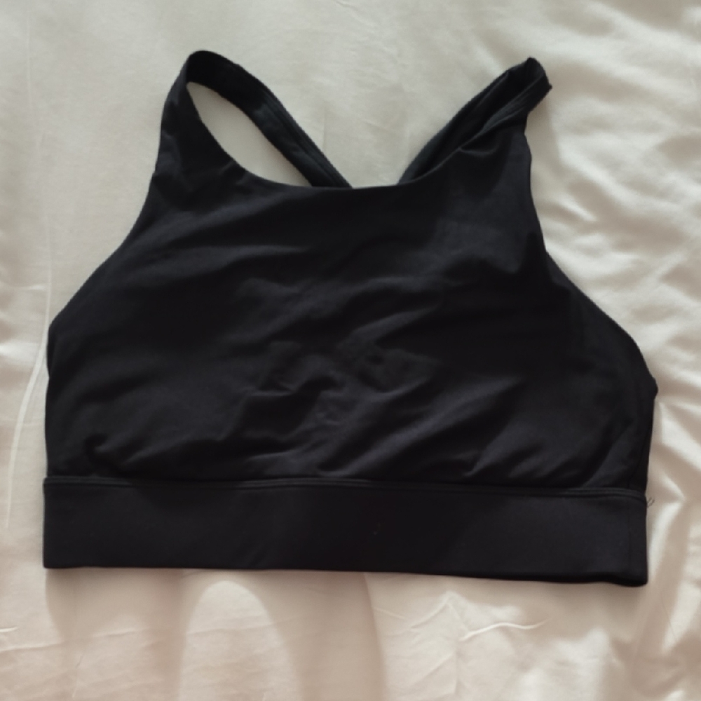 Fabletics Classic Black Sports Bra
